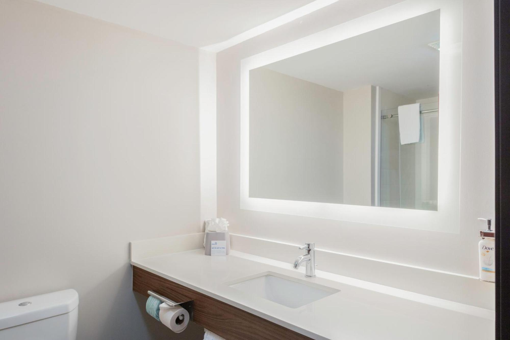 Holiday Inn Express Florence Northeast By Ihg Ngoại thất bức ảnh